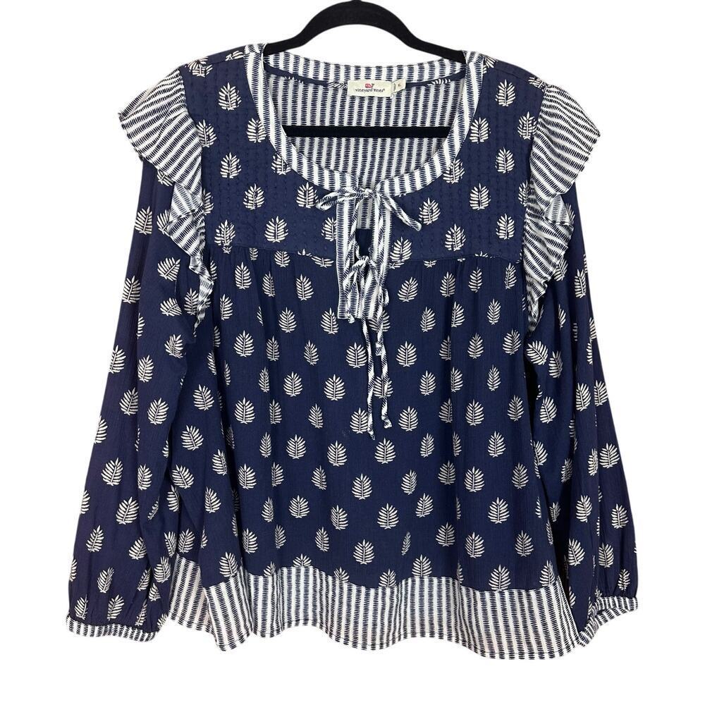 Vineyard Vines Deep Bay Fleur De Leaf Quilted Blouse Top Blue Ruffles Size XL - Picture 2 of 5